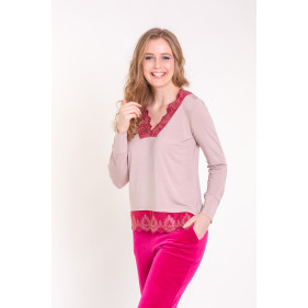 пудровая туника с велюровыми брюками